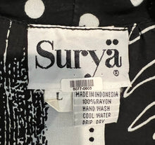 Load image into Gallery viewer, A large black and white vintage Surya cardigan jacket. Measured FlatChest - 39&quot;Sleeve - 23&quot;Length - 34&quot;