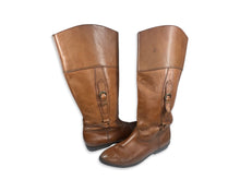 Load image into Gallery viewer, Experience the timeless beauty and quality of our Vintage Bandits Leather Boots. Handcrafted in Brazil, these stunning high boots are made with rich brown leather and designed to fit a women&#39;s size 8. Embody style and sophistication with every step you...