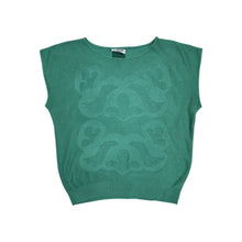 Load image into Gallery viewer, Score a totally adorable vintage 80&#39;s Herald Place knit top in seafoam green, complete with a playful floral design and in excellent condition.