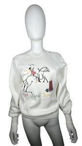 Get ready to make a statement with this cool Vintage Jerzeez See Jane Jump sweatshirt in white! The laid-back length of 24" is perfect for jumping around, and the sleeves measuring 38" will keep you feeling comfy and stylish.