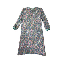 Load image into Gallery viewer, Be effortlessly cute and playful in the Koreon Yurim Design Floral Dress, featuring darling lace and floral accents, a charming bow, and convenient pockets. Measurement wise, we&#39;ve got 30&quot; for the chest, 21&quot; for sleeves, 40&quot; for the waist, and a lovely...