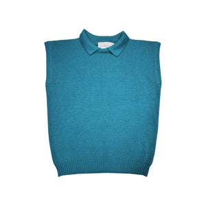 A vintage teal Silver Leaf 2 piece knitted sweater set with a small 8/10 sleeveless polo top and a medium 12/14 skirt. Measured Flat TopChest - 36"Length - 22 1/2" BottomWaist - 12-14"Hips - 38"Length - 26"