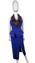 Load image into Gallery viewer, This stunning 80&#39;s Vintage En Francais set by Designer Huey Waltzer includes a top and skirt adorned with beautiful beading. The top features built-in breast cups and the skirt has a flirty slit in the front. When laid flat, the top measures 24&quot; across...